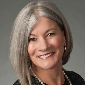 Meet your Posher, Cynthia